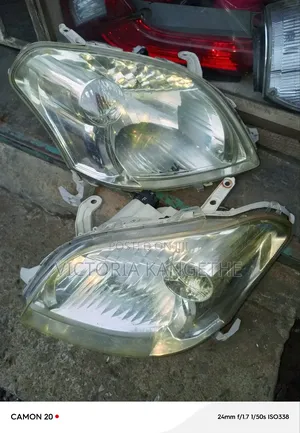 Raum 2008 Headlights Non Zenon