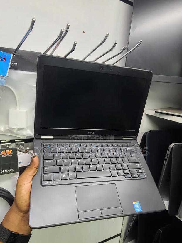 Laptop Dell Latitude 12 E5250 8GB Intel Core I5 SSD 256GB - main view