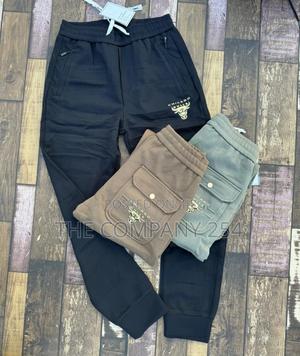 Heavy Sweatpants Restocked Size 30 to 36 - thumbnail 2