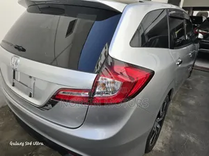 Honda Jade 2017 Silver