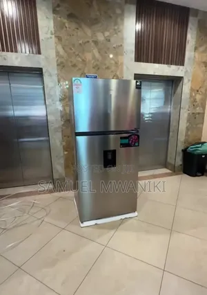 Hisense Top Mount Fridge 510l With Water Dispenser New Model