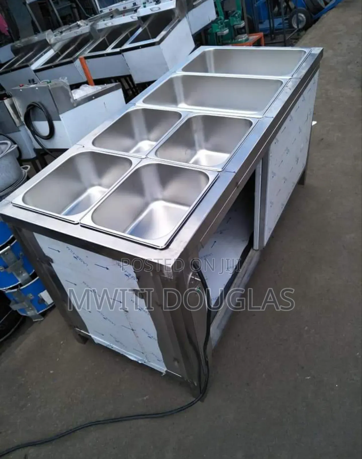 Elegant Modern Food Warmer