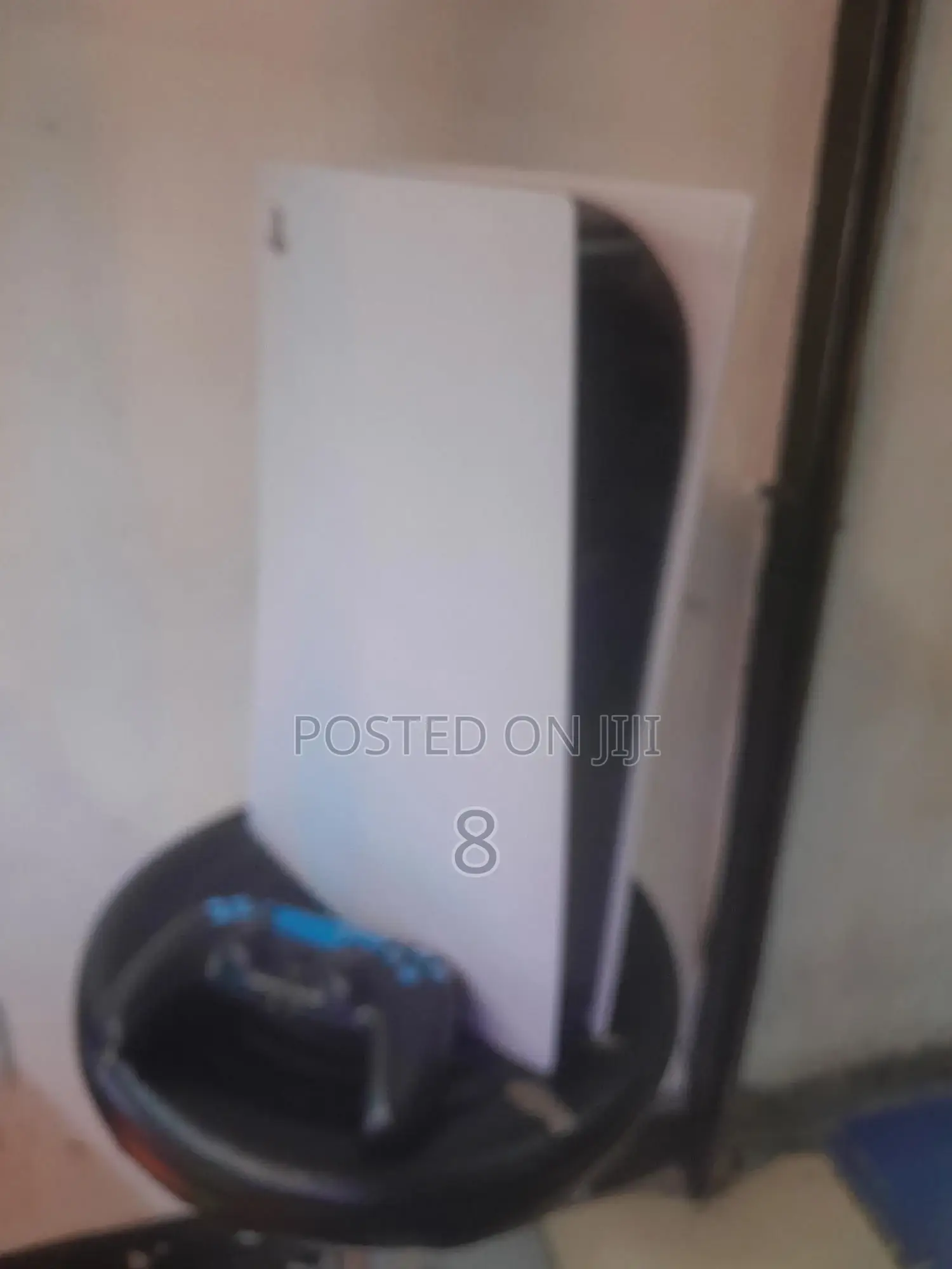 Playstation 5 (PS5) - Like New, 825GB, With Games Accessor