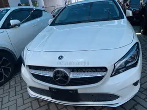 Mercedes-Benz CLA-Class CLA 180 Sedan 2017 White