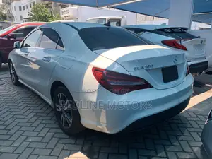 Mercedes-Benz CLA-Class CLA 180 Sedan 2017 White