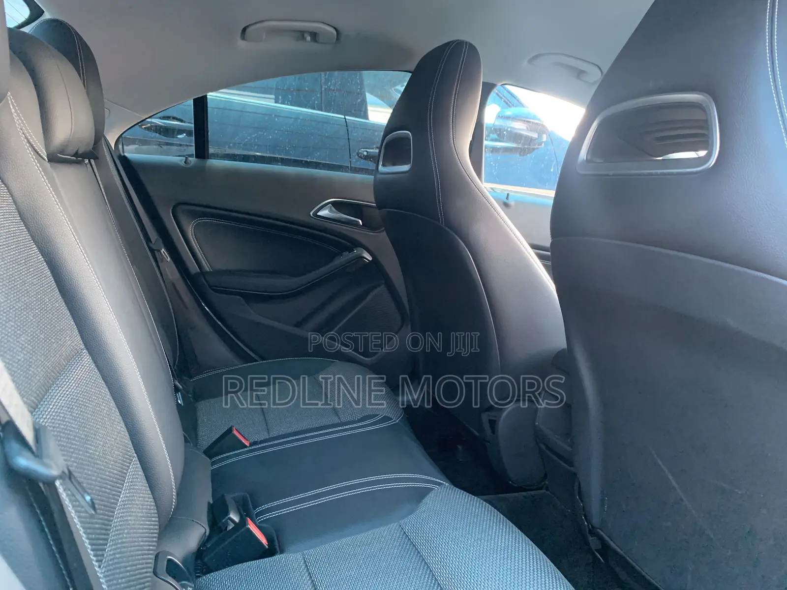 Mercedes-Benz CLA-Class CLA 180 Sedan 2017 White