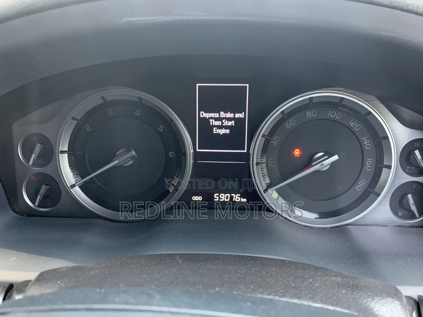 Toyota Land Cruiser 4.6 V8 ZX 2017 White