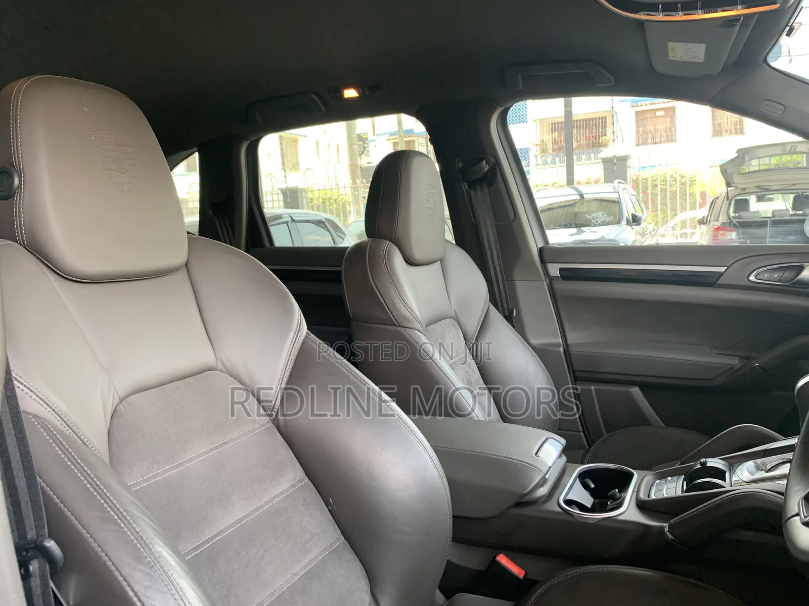 Porsche Cayenne Platinum Edition AWD 2017 White
