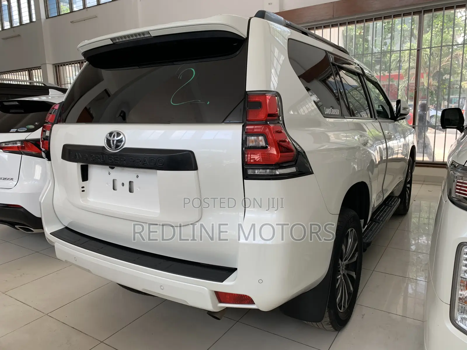 Toyota Land Cruiser Prado 2.7 2018 Off white