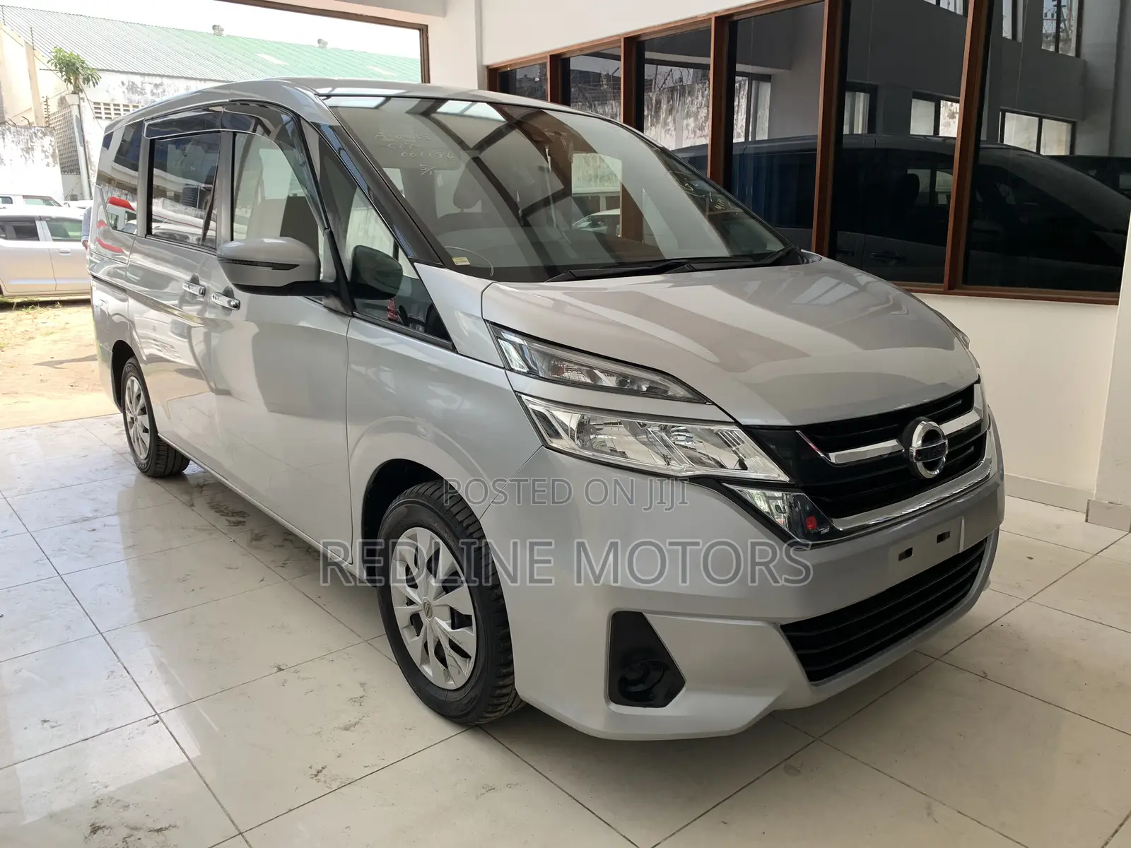 Nissan Serena 2017 Gray