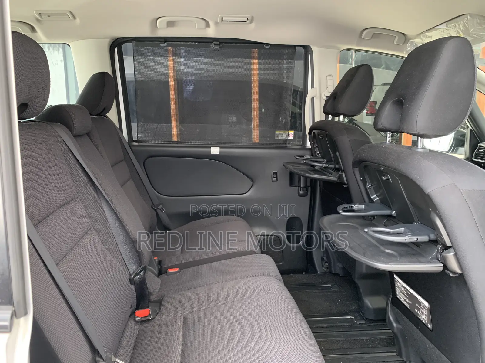 Nissan Serena 2017 Gray