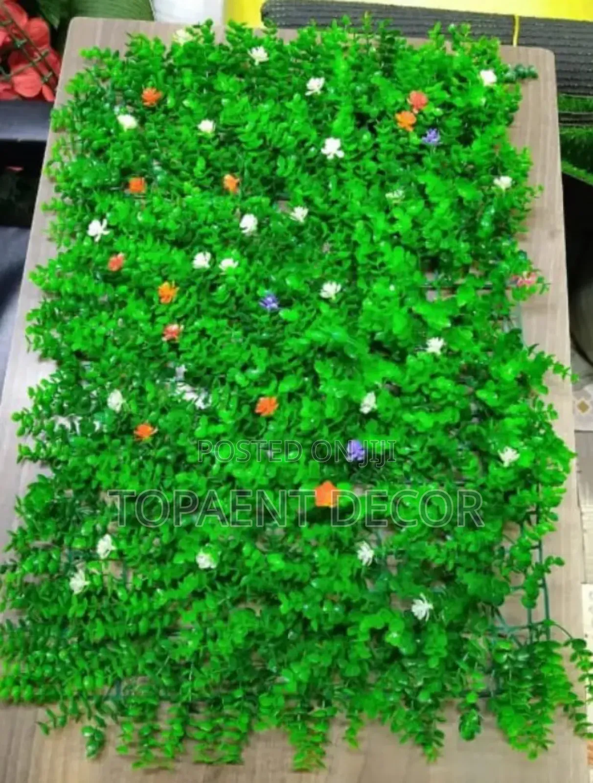 Flowered 40 by 60 Boxwood Hedge Panels