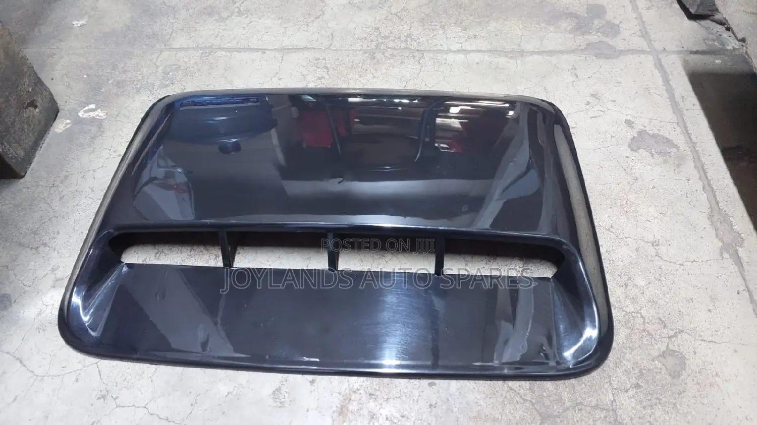 Universal Bonnet Scoop (Big)
