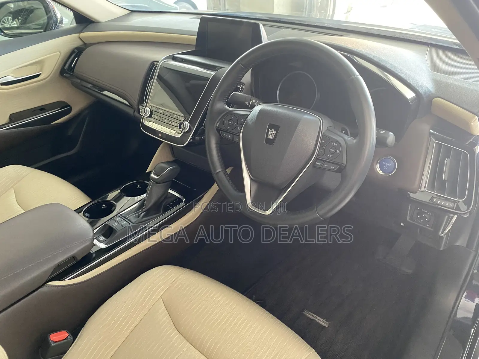 Toyota Crown 2019 Blue