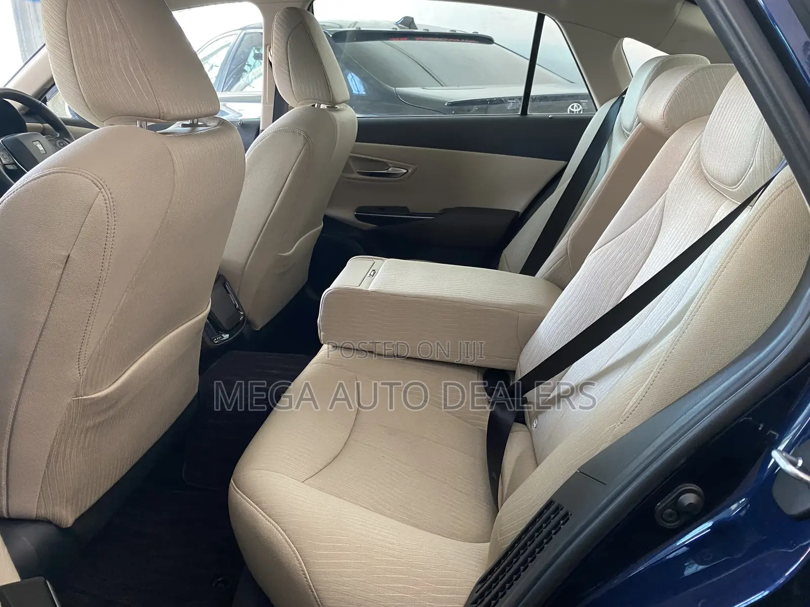 Toyota Crown 2019 Blue