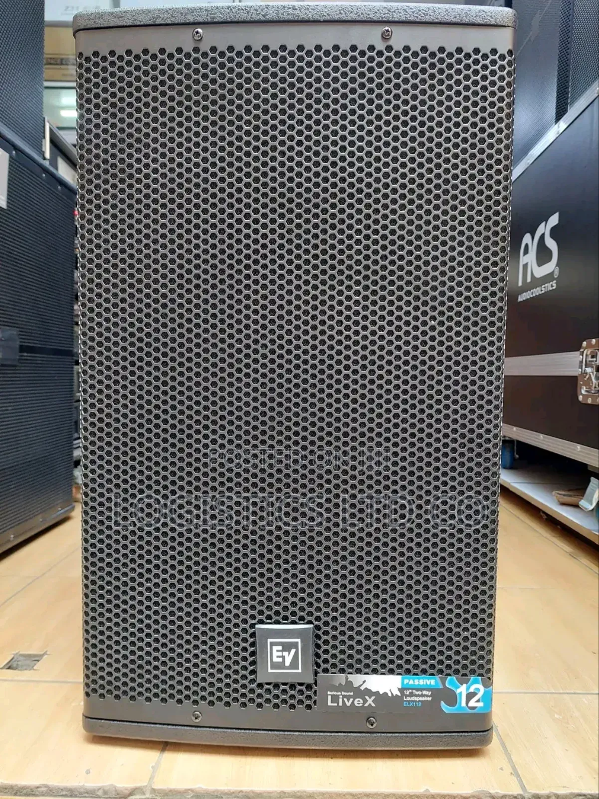 Electro-Voice ELX115P 15" Live X Two-Way Powered Loudspeaker