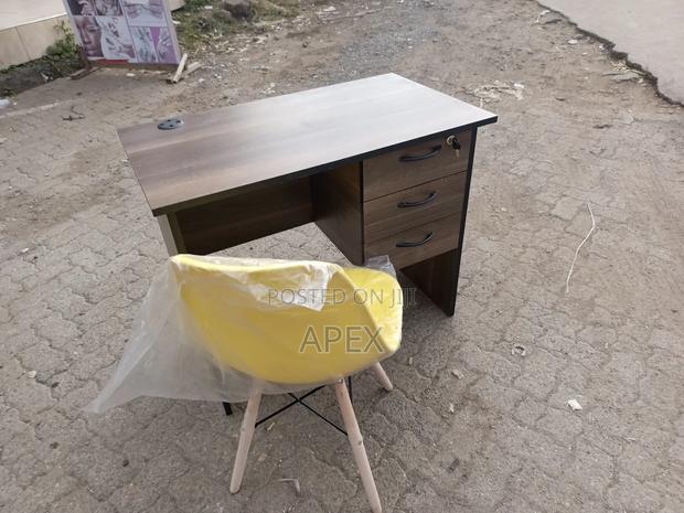 Combo Desk and Chair. - thumbnail 3
