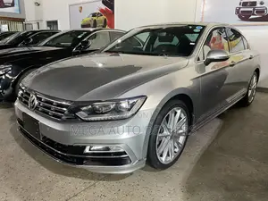 Volkswagen Passat 2018 Silver