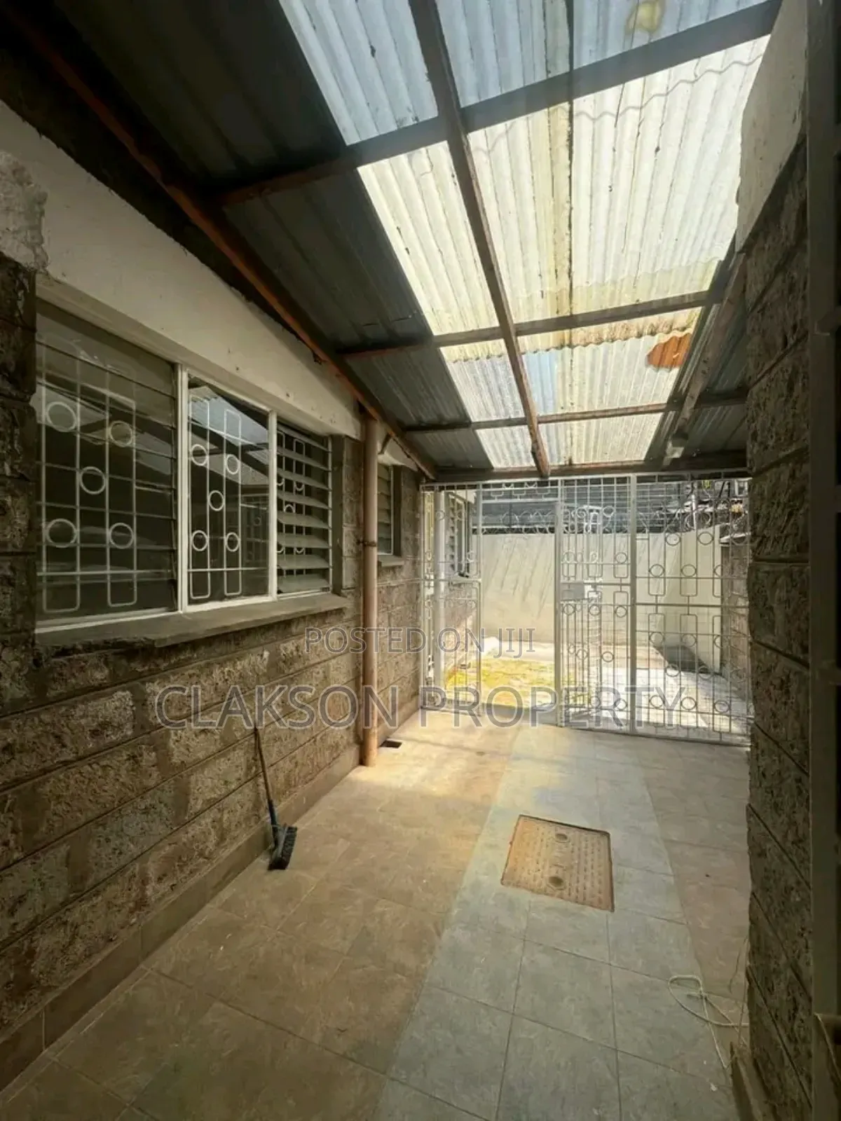 4bdrm Townhouse / Terrace in Kilimani for rent