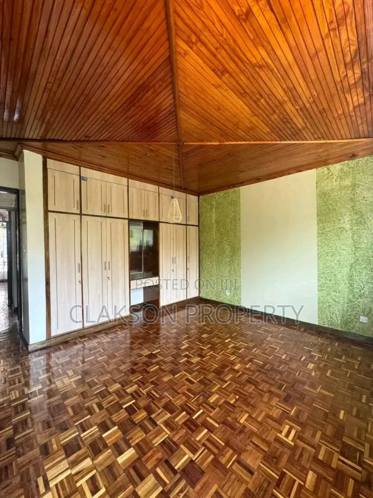 4bdrm Townhouse / Terrace in Kilimani for rent