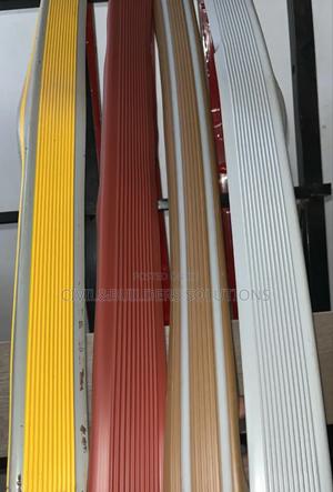 Rubber Nose - main view