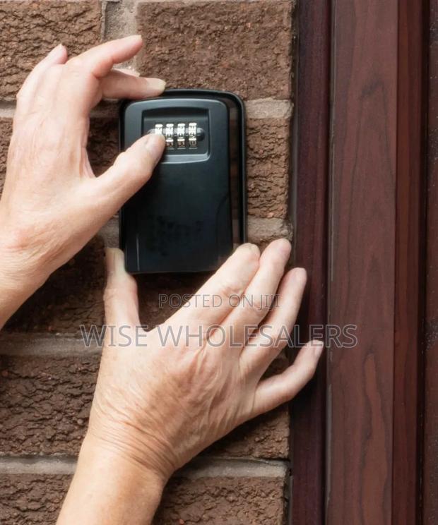 Smart Password Wall Safe 4 Digit Box Key...°°•^°