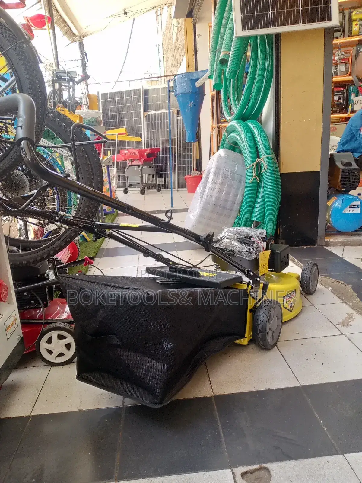 Wasp Lawnmower 21" Self Propelled 196CC