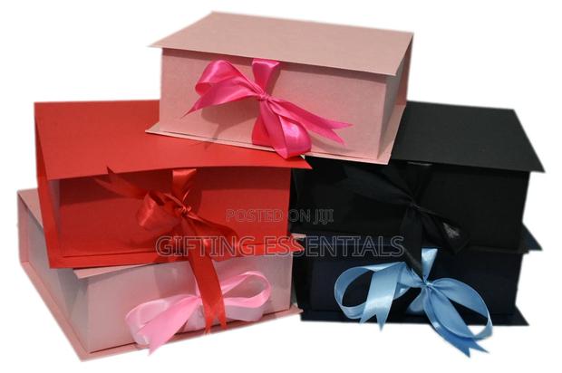 11" X 9" X 3.5" Gift Packaging Boxes, Care Packaging Gift Box - thumbnail 3