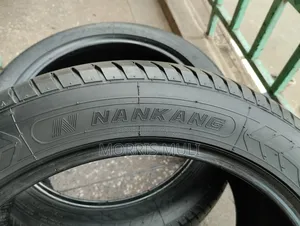 275/40r18 Nankang
