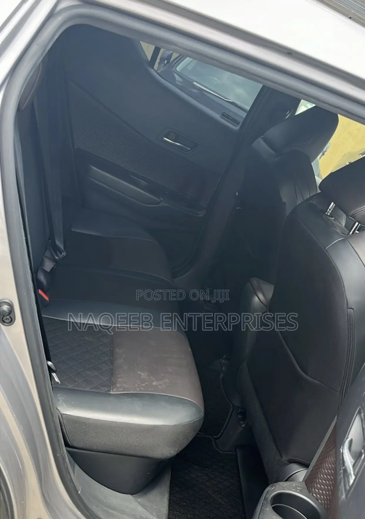 Toyota C-HR 2017 Silver