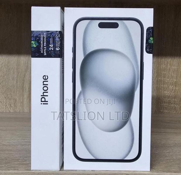 New Apple iPhone 15 256 GB Green