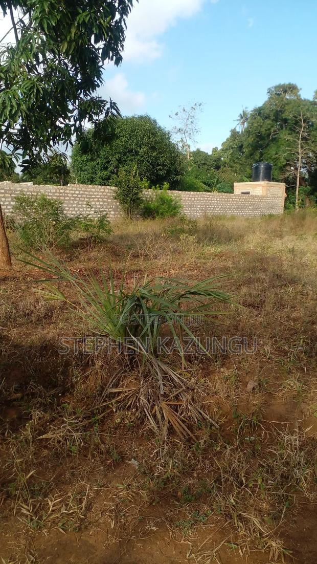 1/4 Acre Plot on Sale at Bongwe Area, in Ukunda. - thumbnail 5