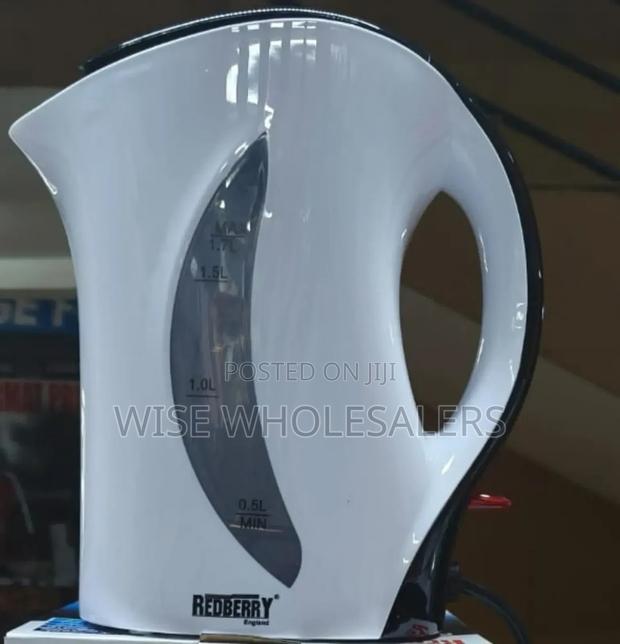 Redberry Kettle- 1.7 Liters °•^°•• - main view