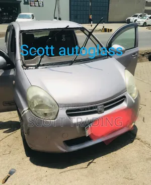 Toyota Passo 2014 Windscreen