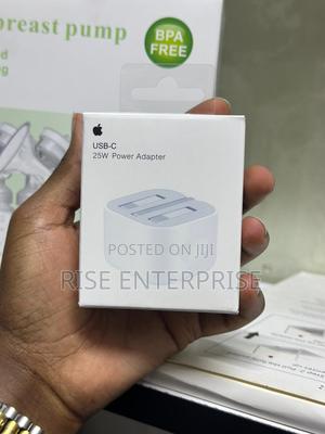25w iPhone Power Adapter Usb C Folding Pins - main view