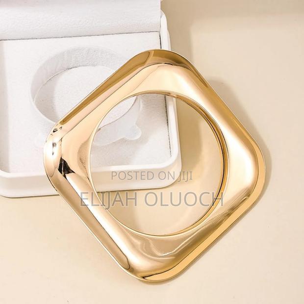 Quality Ladies Bangles - thumbnail 4