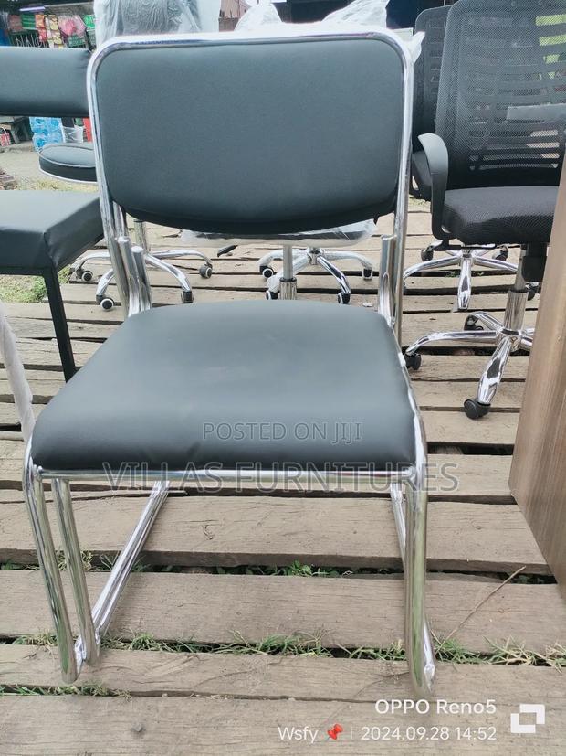 CFA-1/Visitor Chair