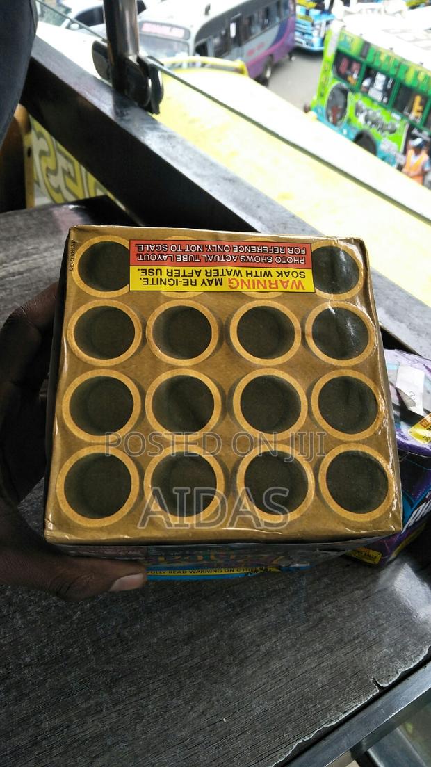 16 Shots Palm Beach Outdoor Firework - thumbnail 3