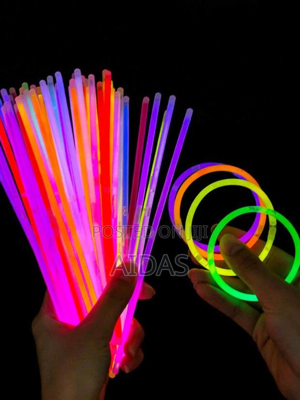 15 PCS Set Glow in the Dark Party Stick - thumbnail 2
