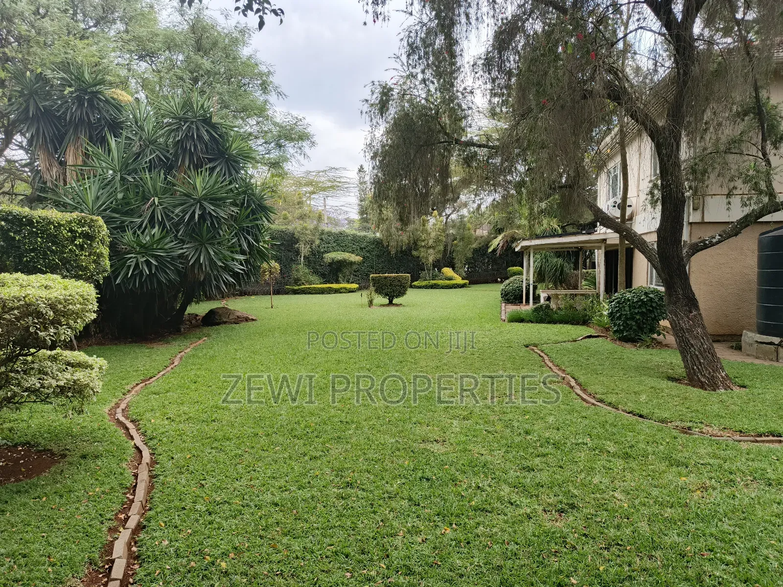 1/2 Acre Kilimani