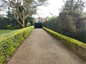 1/2 Acre Kilimani