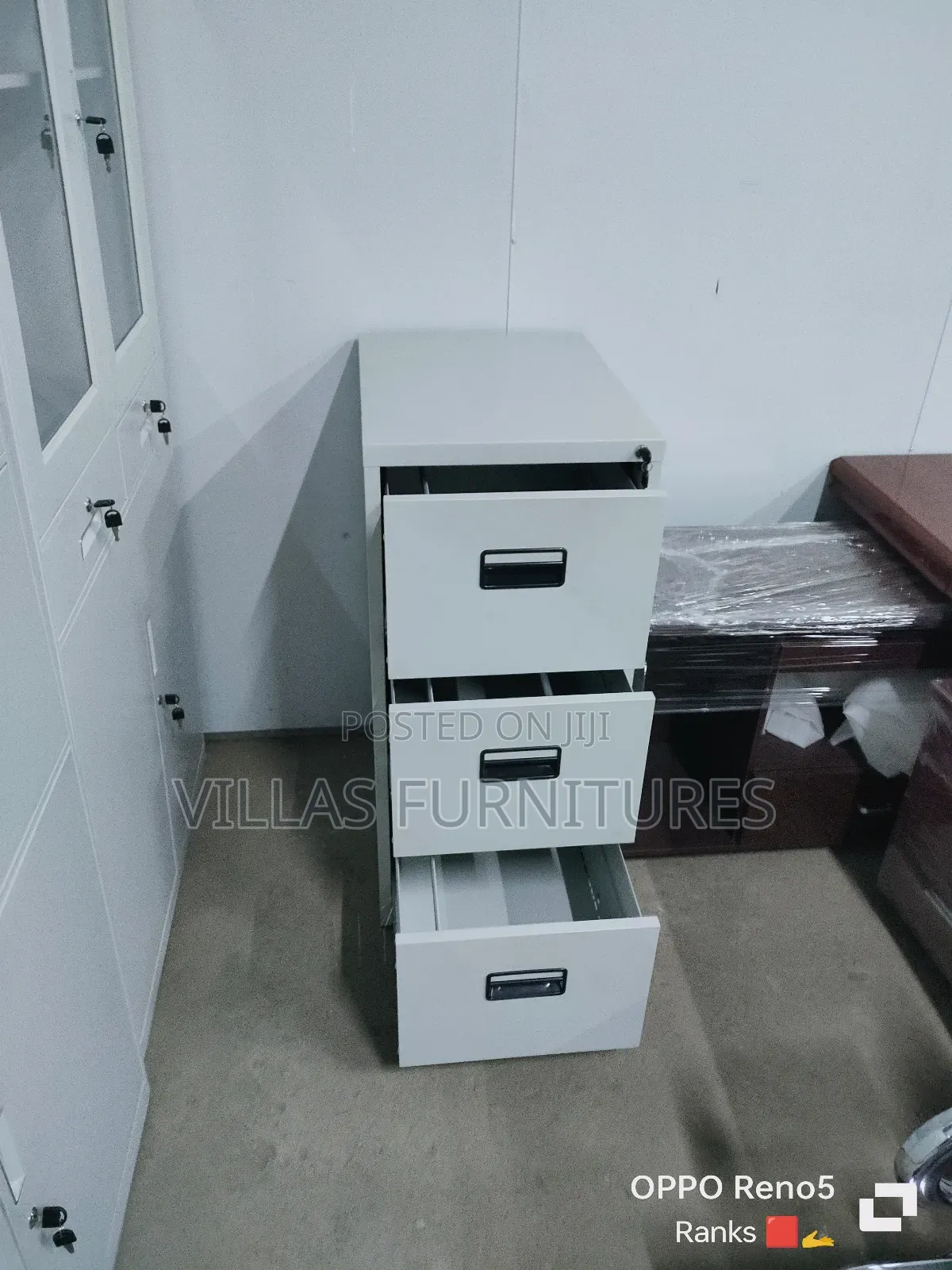 Eunique File Cabinet