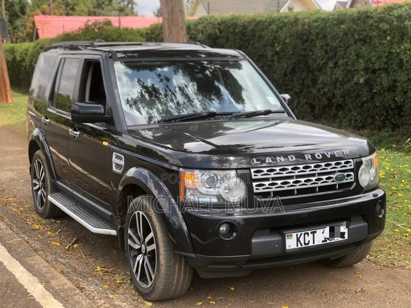Land Rover Discovery 2011 Black