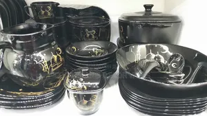 Beautiful Dinner Set to Spice Up Your Occasions