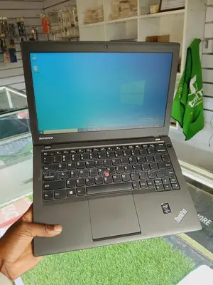 Laptop Lenovo ThinkPad X240 4GB Intel Core I5 HDD 500GB