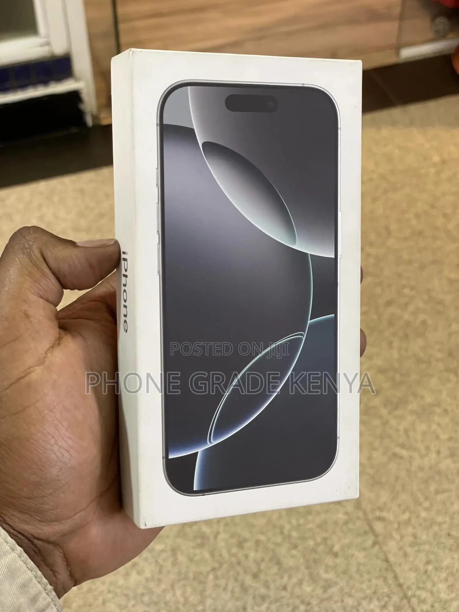 New Apple iPhone 16 Pro 256 GB Black
