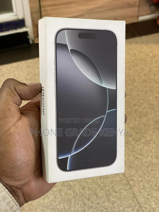 New Apple iPhone 16 Pro 256 GB Black - thumbnail 3