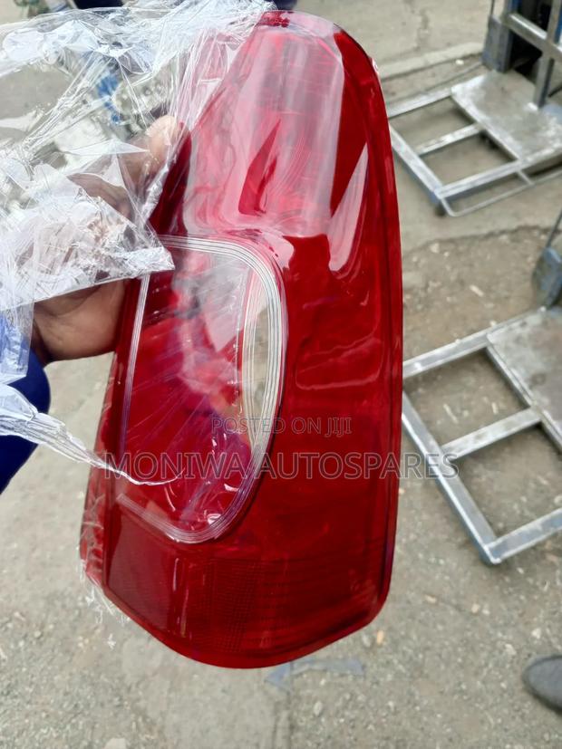 Tail Lens Isuzu Dmax 2005 Old Model
