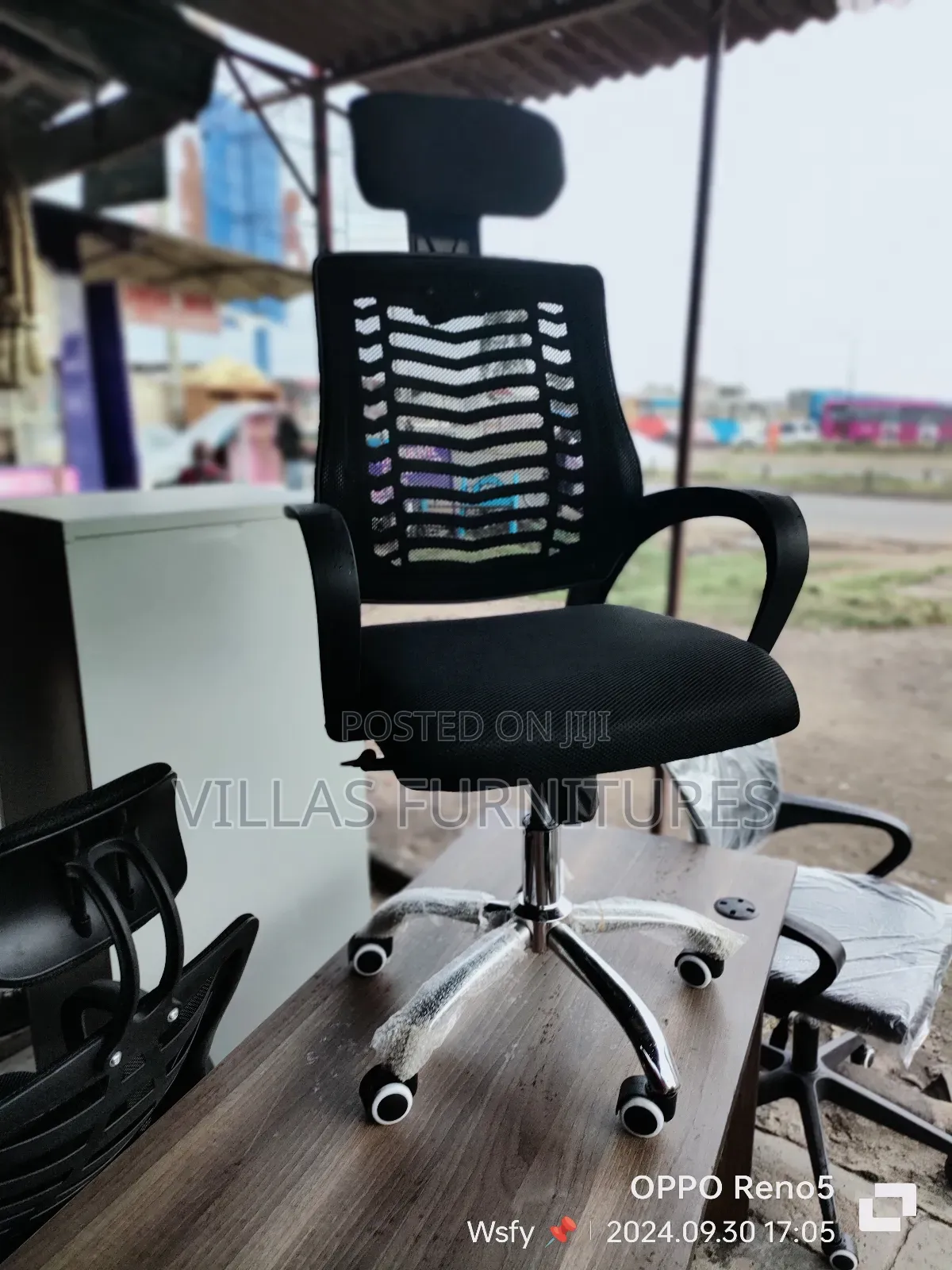 Headrest Study Chair