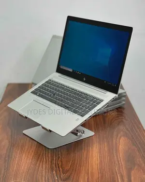 Laptop HP EliteBook 755 G5 16GB AMD Ryzen 7 SSD 256GB